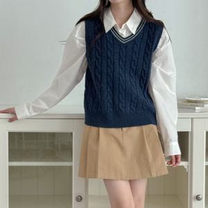 샵앤) FW 국산 여성 V넥 꽈배기 니트 조끼 21DS-WVS-3972-그레이