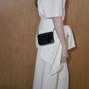 [LAP] 랩 BLOCK MINI CROSS BAG 블록 미니 크로스백 (AR7AB245)