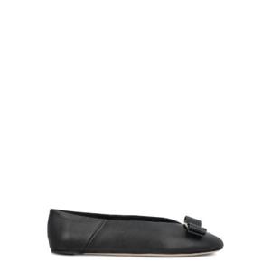 여성 Ferragamo Vara 보우 발레 플랫 776699001