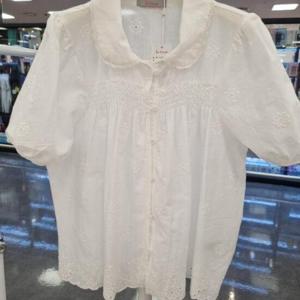 라티움 HC34 여름 둥근카라 스모그펀칭 퍼프소매  블라우스 T2523bl04