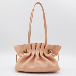 살바토레 페라가모 토트백 783295219959002 Beige