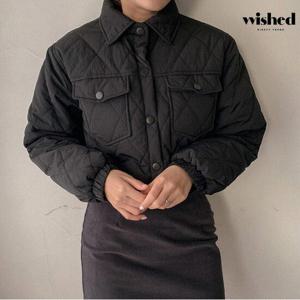 [위시드]다이아 퀄팅 카라넥 슬림핏 크롭 패딩 점퍼 (WIADJP013)