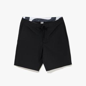 [뉴에라] 워터 보드 숏 팬츠 블랙_14676176