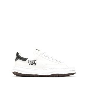 메종미하라야스히로 블레이키 로우탑 스니커즈 A08FW735CO