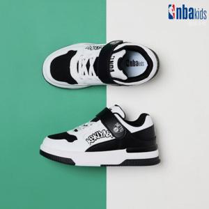 [NBA키즈] 코트스타 벨크로 스니커즈 (K245AS302P)