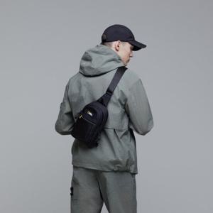 내셔널지오그래픽 N255ACR610 위티 슬링백 BLACK