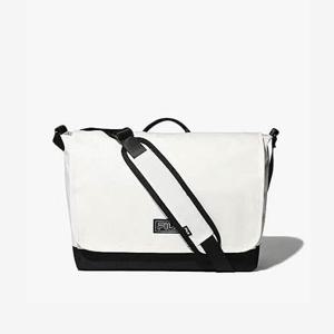 휠라크로스백 TQJ FK3BCG1003X-CRM 데일리 스퀘어 메신저백