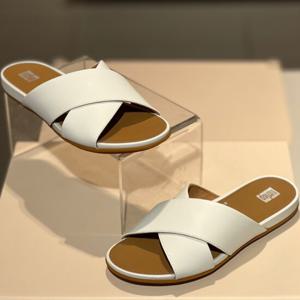 핏플랍 25S/S 그라시에 레더 크로스 여성 슬라이드 FFSO5E231WT 화이트