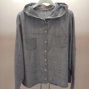 Latium HC06 루즈핏 세로줄 얇은 면 슈슈 점퍼형 후드 셔츠블라우스 T2523bl05N