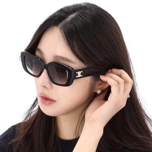 25SS 셀린느 클래식 트리옹프 로고 선글라스 CL40216U 01F