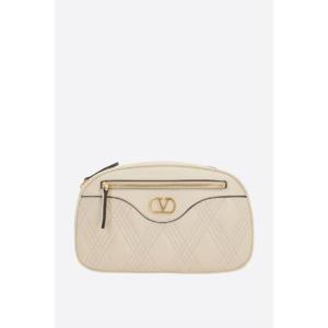 VALENTINO GARAVANI 퀼트 나파 소재의 퀼티 67 숄더백 6W2B0R03IFEREN