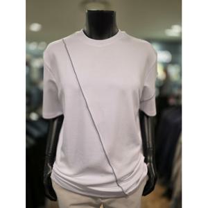 [바쏘옴므] Z2KR30A 25년S/S 화이트 사선오버로크 오버핏 티셔츠