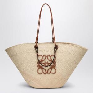 LOEWE Large Anagram Basket tote in Iraca Palm A223F04X02LE/Q_LOEW-2435