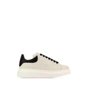 ALEXANDER MCQUEEN 검은색 가죽 힐이 달린 흰색 가죽 스니커즈 808173WHADP 9062