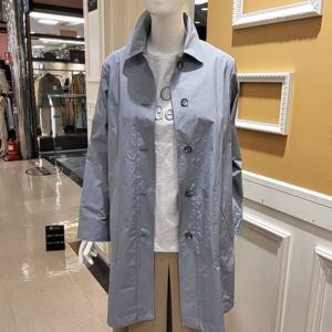 [BCBG] 비씨비지 여름23 에보니 트렌치코트 B3B3N701