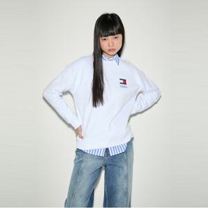 [공식][타미진스]박시 플래그 크루넥 스웻셔츠(T32E0TTO11TWT1YB