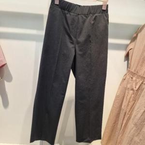 수스 HC36 일자핏슬랙스 S252BSL4Z2