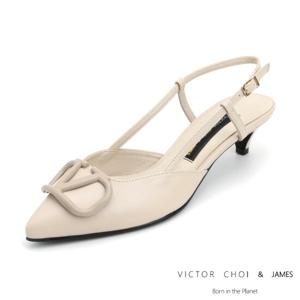 (VICTOR CHOI & james) W21S302 크림 V로고 슬링백 여성 수제화
