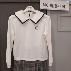 [오후]사랑스럽고 단정한 스판티셔츠~~와이드카라 긴팔티셔츠 OHLA25S53