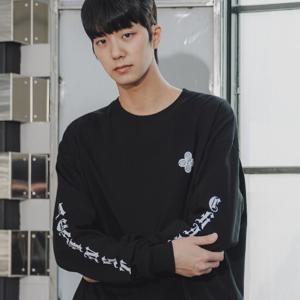 앨빈클로 페이즐리 오버핏 긴팔티 AVT942 (2 COLOR)