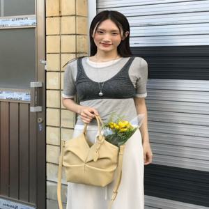 [질스튜어트] 라이트그린 소프트 고트레더 셔링 토트백 S JABA5E226