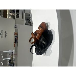 베어파우 ARLETH 여성 샌들 캐주얼 경량 여름샌들 키높이 2종택1 K2841RB-W