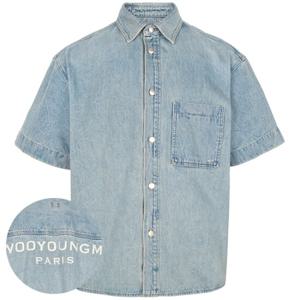 우영미 25SS 라이트블루 데님 백로고 반팔 셔츠 W251SH28984L