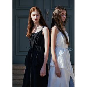 BLUE LABEL] 뷔스티에 집업 나일론 원피스 ER2OOP04