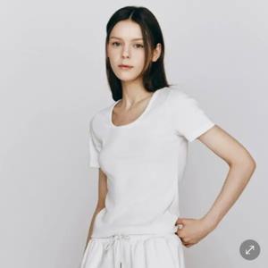 [지오다노] 여자 립 유넥 반팔 티셔츠 05325526