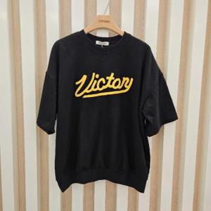 나인스텝 HC11 빅토리아자수맨투맨 n24nt4604