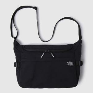 엄브로토트백 LQC UP223CBG58-BLK 린넨라이크 카고 크로스백 / BLK