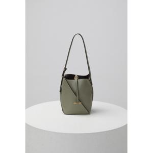 [쿠론] [론칭가 348,000원] 테넷(Tenet) 숄더 14_RXBSX24613GRL