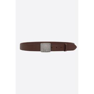 GUCCI Gucci 플라크 버클이 있는 거친 가죽 벨트 760124AABZM2103