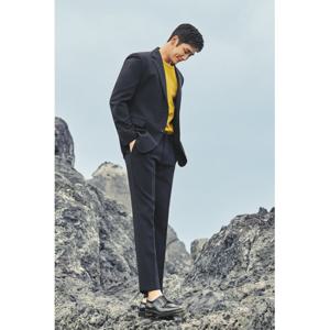 [브렌우드]잔조직 블랙 울 남자 슬림 수트 BRFFX21826