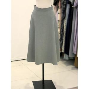 메종블랑쉬 세이브존03 뒷밴딩 포인트 플레어 스커트 AGM252JSK501A