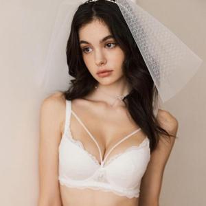 에블린 [노와이어] 시그니처 웨딩브라 EBBRE4T05M 82
