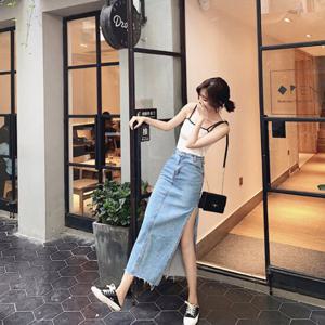 [드레스날다]언밸런스한 H라인 옆트임 데님 롱스커트(mskt1243)