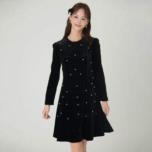[SATIN] 진주 포인트 벨벳 원피스 S244B652