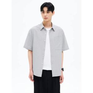 (455565CQ4Q) [에잇세컨즈] 시어서커 스트라이프 반소매 셔츠  스카이 블루