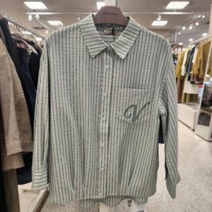 올리비아로렌 HC05 밑단 턱 캐주얼 블라우스 VVC NL4M4181