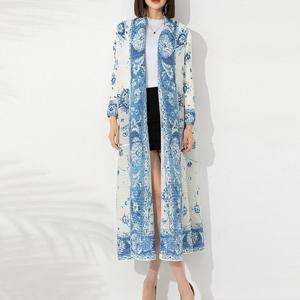 [PLEATS] 펠리즈 긴팔 플리츠 롱 자켓