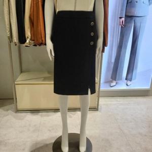 조이너스 HC02 조이너스 H라인 미디 스커트 조이너스 H라인 미디 스커트 JA
