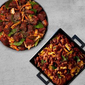 [곱돌이세트]왕십리야채곱창 밀키트 2인분 + 깻잎매콤순대볶음 밀키트 2인분 (총4인분)