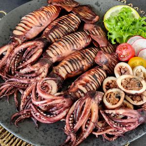자연산 통찜용 오징어 채낚기 생물 급냉 5-8미 1kg