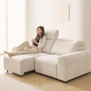 쿠폰가 657,000원 RF 스마트 슬릭 모션 리클라이너 슬라이드 무빙 3인 패브릭 소파