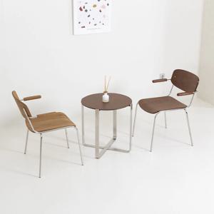 펠레 스쿨룩 크롬 우드 인테리어 팔걸이의자