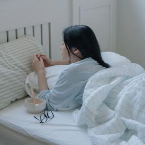 시어서커X듀라론 팝콘 여름용 양면 냉감 차렵이불 (소다) SS/Q 더스트백 증정