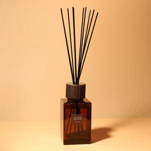브라운 센트홈디퓨저(500ml)_블랙포레스트