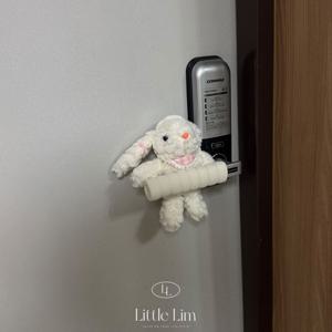 복슬복슬 러블리 리본 토끼 도어넙 문손잡이 커버 인형