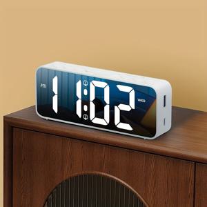 TEMU SMOUPING 디지털 알람 시계 USB 및 Type-C 충전기 포트, 조절 가능한 밝기, 듀얼 알람, 스누즈, 거울 표면 LED 책상 시계, 직사각형 모양, 플라스틱 프레임, 비프 알람, USB 전원, 침실용 - 화이트